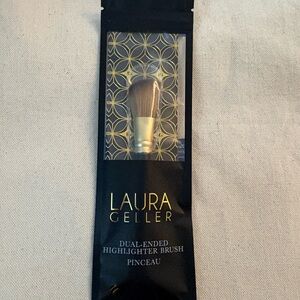 Laura Geller Dual-Ended Highlighter Brush Retails for $24 (new)